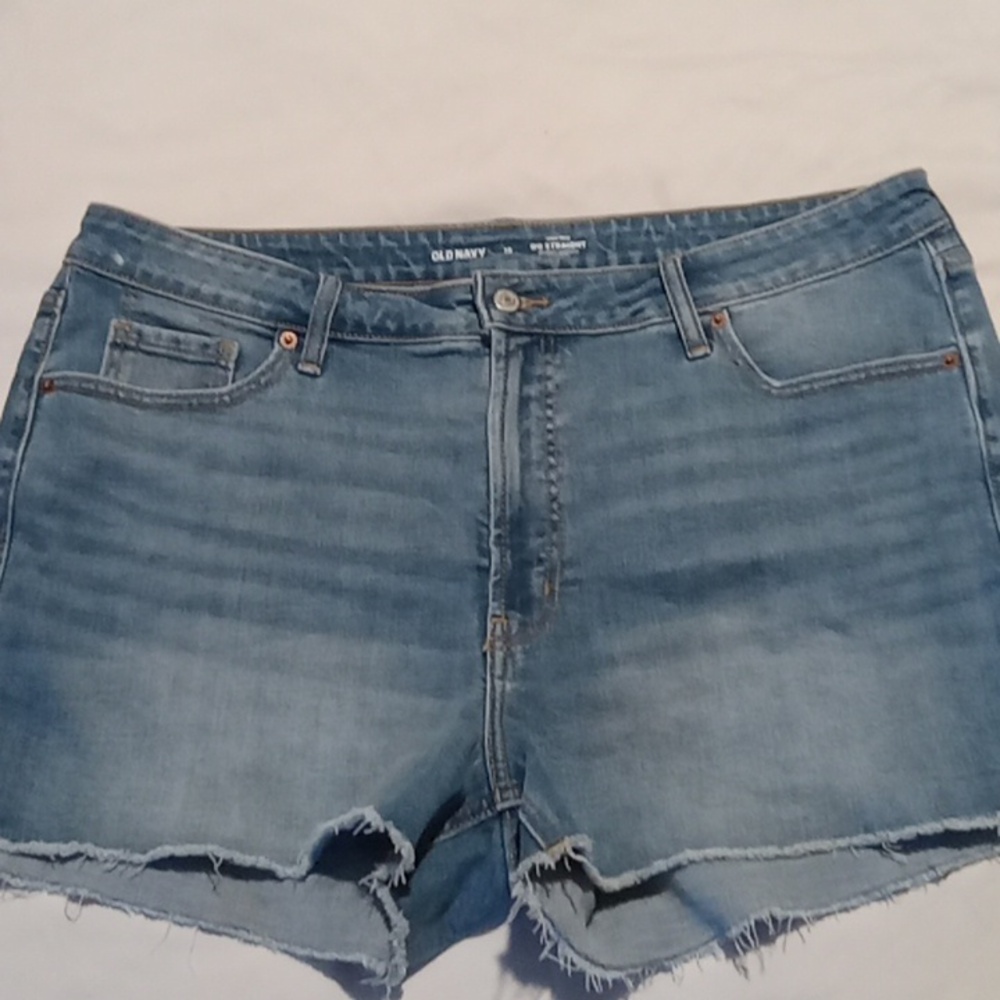 Old navy Jean shorts size 18